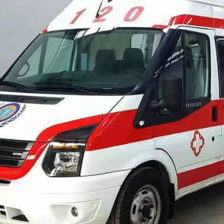 卧龙非急救护送病人转院租赁救护车的优缺点对比